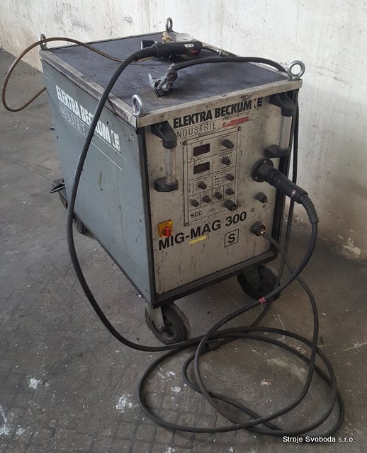 Svářečka MIG-MAG 300 (SVARECKA ELEKTRA BECKUM MIG-MAG 300  (1).jpg)